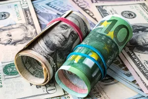 Războiul din Iran a costat deja europenii 22 miliarde euro. Comisia Europeană propune închiderea clădirilor publice și o zi de muncă la distanță
