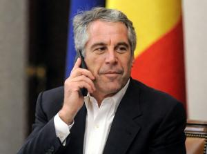 România lui Epstein. Cum alegea victimele de la noi din țară cel mai mare prădător sexual al lumii