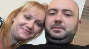 Românul care și-a ucis iubita în Italia, găsit în închisoare cu o coadă de mătură înfiptă în ochi: