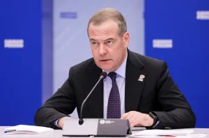 Rusia amenință cu un „război spațial la scară largă