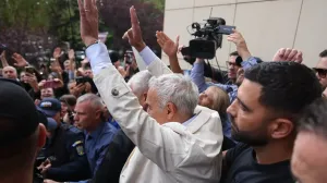 Scandal mare cât DIICOT: Susținătoare a lui Călin Georgescu, săltată de polițiști și dusă la Obregia
