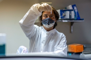 Se termina Pandemia? Varianta OMICRON arata ca Sars-Cov-2 ar putea fi virus gripal sezonier cu contagiozitate mare dar cu mortalitate foarte mica!