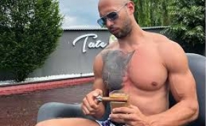 Stenogramele din dosarul lui Andrew Tate arată dimensiunea violenței de care era in stare acesta: