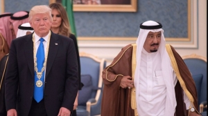 Trump a vorbit cu regele Arabiei Saudite despre jurnalistul ucis.