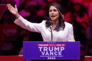 Tulsi Gabbard a recunoscut politica SUA de schimbare a altor regimuri din alte țări

