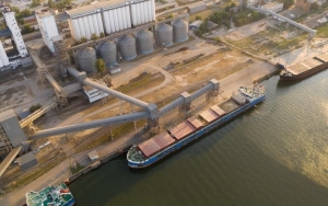 Ucraina cere ajutorul ONU după ce transporturile de cereale prin Marea Neagră s-au oprit în urma atacurilor rusești

