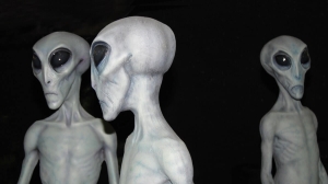 Un cercetător susține că universul nostru a fost creat de către extratereștri ca un experiment de laborator intergalactic
