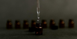 Un experiment cu ketamină a redus gândurile suicidare la peste două treimi dintre pacienți