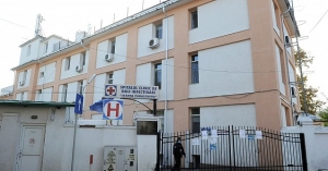 Un spital din Iași se întoarce la restrictiile din pandemie: Vizitele bolnavilor, interzise, pe fondul creșterii accelerate a numărului cazurilor de infecții respiratorii