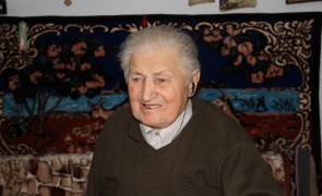 Un veteran român de război trăiește de 8 decenii cu un glonț lângă inimă. Povestea lui a ajuns in presa internationala