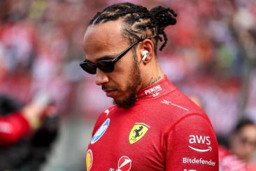 „Ceea ce trăiesc la Ferrari este un coșmar", admite Lewis Hamilton
