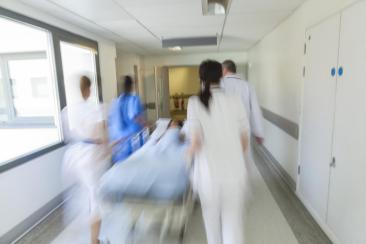 "M-am văzut murind pe masa de operație". Experiența inexplicabilă a unei femei care a avut o interventie sub criogenie