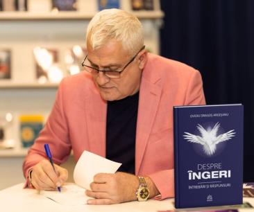 "Maestrul spiritual" Ovidiu Dragoș Argeșanu a fost arestat. Este acuzat de agresiuni sexuale în timpul ședințelor de terapie
