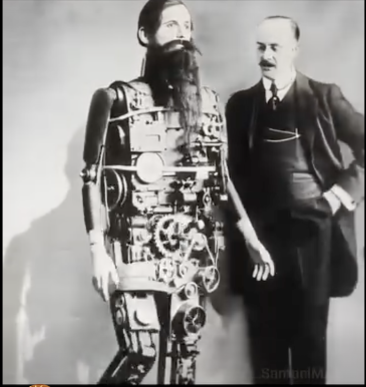 În 1909, Adolph Whitman a construit un robot care putea merge, vorbi și chiar cânta…