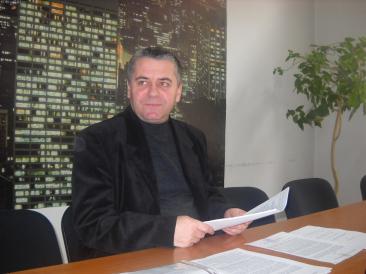 În buricul Clujului: Nașul și cu finul au pus mâna pe un club sindical de un milion de euro
