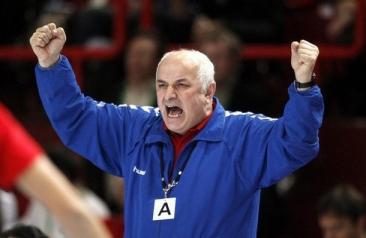 Acuzații în lanț la adresa lui Gheorghe Tadici: „Le-a luat mâncarea din față, le învinețește! Fetele trăiesc în teroare"
