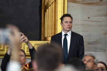 Administrația Trump presează mai multe guverne să aprobe accesul companiei SpaceX în schimbul bunăvoinței comerciale

