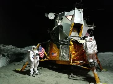 Am fost, sau n-am fost acolo?! NASA amână sau anulează pe bandă misiunile spațiale pe Lună: "Se va ajunge și la aselenizare, dar cu pași mici, nu prin salturi tehnologice"