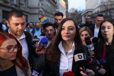 Anamaria Gavrilă îl somează pe Călin Georgescu: Să ne spună dacă vrea să fie premier în guvern cu PSD
