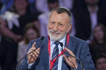 AUR ar fi început „recrutări" de la PSD. Fostul secretar general Paul Stănescu ar fi fost ofertat cu o poziție importantă în conducerea formațiunii lui George Simion
