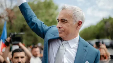 Călin Georgescu forțează alegerile anticipate: "Turul doi înapoi este un lucru care se va întâmpla cu siguranță. Să facem alegeri mâine"