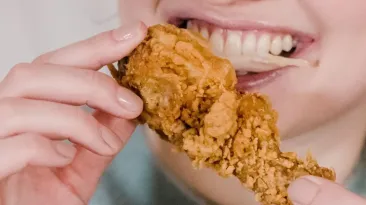 Carnea, secretul unei vieți până la 100 de ani? Ce au descoperit cercetătorii despre vegetarieni
