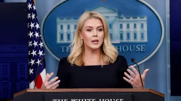 Coincidență sau clarviziune: purtătoarea de cuvânt a Casei Albe a vorbit despre „focuri de armă" cu puțin timp înaintea incidentului de la Washington
