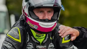 Doi motocicliști au murit în timpul calificărilor pentru Manx Grand Prix
