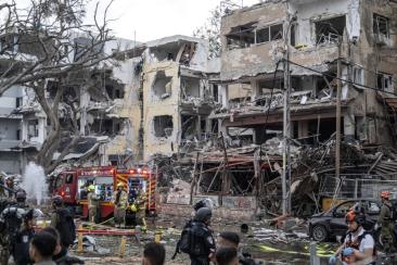 E prăpăd: Armata israeliană ascunde amploarea reală a pierderilor după violentele atacuri cu rachete hipersonice iraniene
