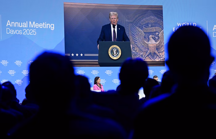 Financial Times: Liderii europeni și-au vândut „sufletele" lui Trump
