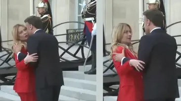 Iar o sa ia bătaie acasă! Macron s-a dat iarăși la Meloni: cei doi lideri europeni din nou virali după încă un gest straniu surprins de camere
