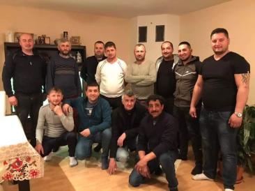 Iată de ce l-au pus pe flaușatul Radu Miruță: La Apărare vin miliardele de euro pentru arme, iar la Economie e industria de armament. Undeva la mijloc dispar bani!