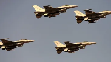 Iranul continuă seria de atacuri după bombardamentele americane: a lovit în plin Emiratele Arabe Unite, Bahrain și Qatar după riposta din Iordania
