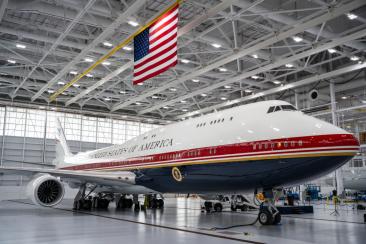 Noul Air Force One. Trump: "Casă Albă zburătoare la un nivel de lux pe care nimeni nu l-a mai văzut până acum"
