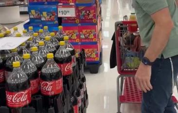 Pastilele pentru slăbit forțează industria alimentară să-și schimbe rețetele. Prăbușiri la bursă după aprobarea "pilulei magice" la FDA