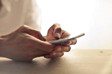 Pe ce criterii să te bazezi când decizi să faci upgrade la un telefon nou?
