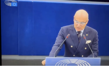 Rareș Bogdan: "Comisarii dumneavoastră tac și întreaga Comisie preferă sfidarea în locul informării!"