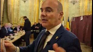 Rareș Bogdan s-a dus să se roage la Sf Paraschieva după audierea la DNA. Cum explică apariția sa în dosarul Fănel Bogos
