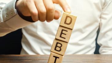 Situația dezastruoasă a economiei din România. „Efectele trebuiau să se vadă în buzunarele românilor din 2022, dar Ciucă și Ciolacu au amânat din cauza alegerilor"