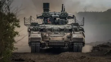 Tancul "Terminator" de 48 de tone al lui Putin a ieșit la război dar nu mai are nicio șansă în fața câmpurilor minate ale ucrainenilor