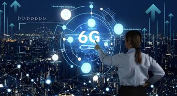 Tehnologia 6G completată cu inteligența artificială: Un cip mai mic decât o unghie ar putea schimba internetul mobil. Testele au bătut un nou record