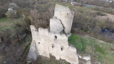 Turnul Putna se pregătește de Cartea Recordurilor pentru cea mai înclinată construcție din lume. Întrecere chiar și Turnul din Pisa