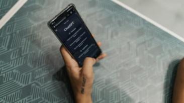 Un nou val de "avocati digitali": O femeie din SUA a câștigat un proces cu ajutorul ChatGPT - "Rezultatele erau uimitor de convingătoare"
 Un nou val de "avocati digitali": O femeie din SUA a câștigat un proces cu ajutorul ChatGPT - "Rezultatele erau uimitor de convingătoare"