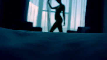 Văduva li Cotabiță administra saloane de masaj erotic unde se practica prostituția pe bandă rulantă. Matroana are 80 de ani