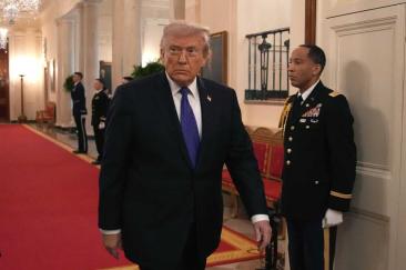 Wall Street Journal: Donald Trump a căzut într-o capcană și arămas șocat de capabilitățile militare ale Iranului

