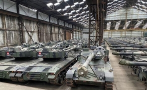 Belgia și-a vândut tancurile la fier vechi cu 15.000 de euro, dar vrea să le răscumpere cu 500.000 și să le trimită în Ucraina
