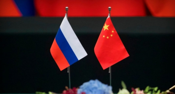 China și Rusia anunță oficial că vor lupta împreună împotriva lumii unipolare americane