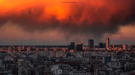 Fenomen spectaculos observat din București. Ce au putut vedea pe cer locuitorii Capitalei duminică seară
