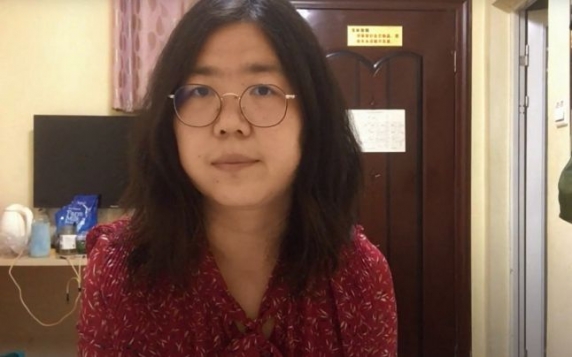 Jurnalista chineză care a fost condamnată la închisoare pentru că investiga apariţia Sars-Cov-2 este acum "pe moarte" spune familia!