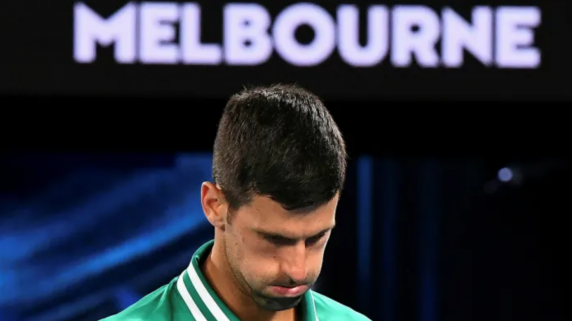 Novak Djokovic este la un pas de expulzare (presa australiană)